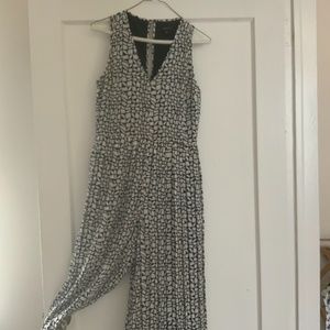 Ann Taylor sleeveless jumpsuit